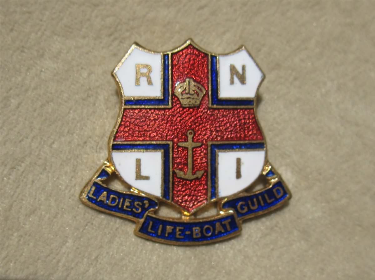 Ladies Lifeboat Guild pin WWII
