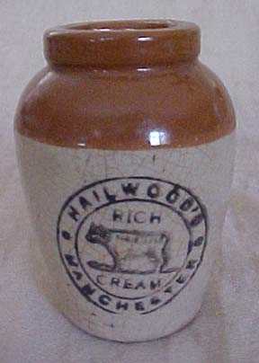 AP 21577 Hailwood's Cream Pot